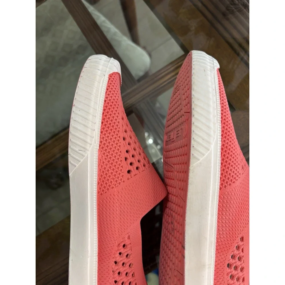 Layer Women's Knit Slip On Sneakers Coral Pink Size 10 Lightweight Shoe
